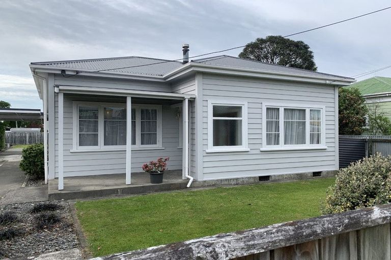 Photo of property in 121 Dixon Street, Masterton, 5810