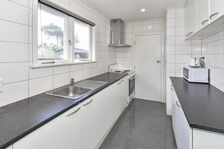 Photo of property in 8 Ruth Street, Manurewa, Auckland, 2102