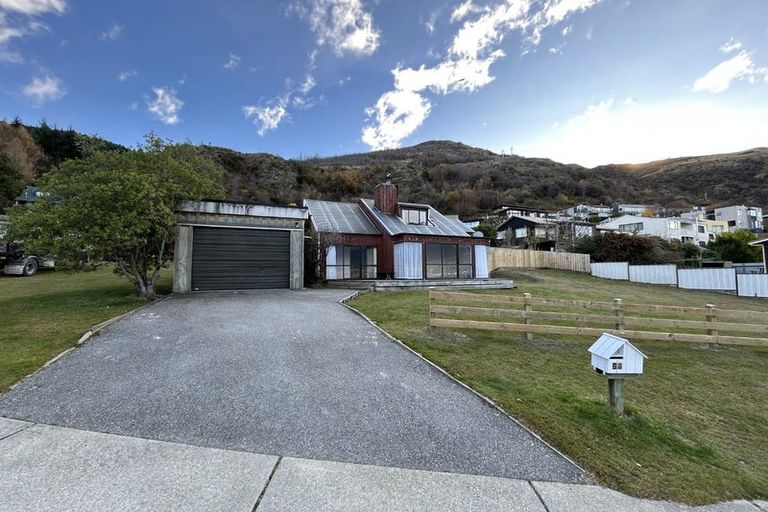 Photo of property in 26 Marina Drive, Frankton, Queenstown, 9300