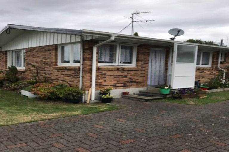 Photo of property in 1/4a Lomas Place, Manurewa, Auckland, 2102