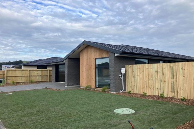 Photo of property in 7 Ned Place, Halswell, Christchurch, 8025