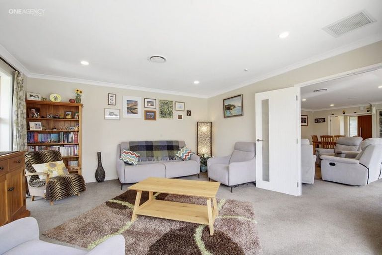 Photo of property in 14 Hakatere Road, Pegasus, 7612