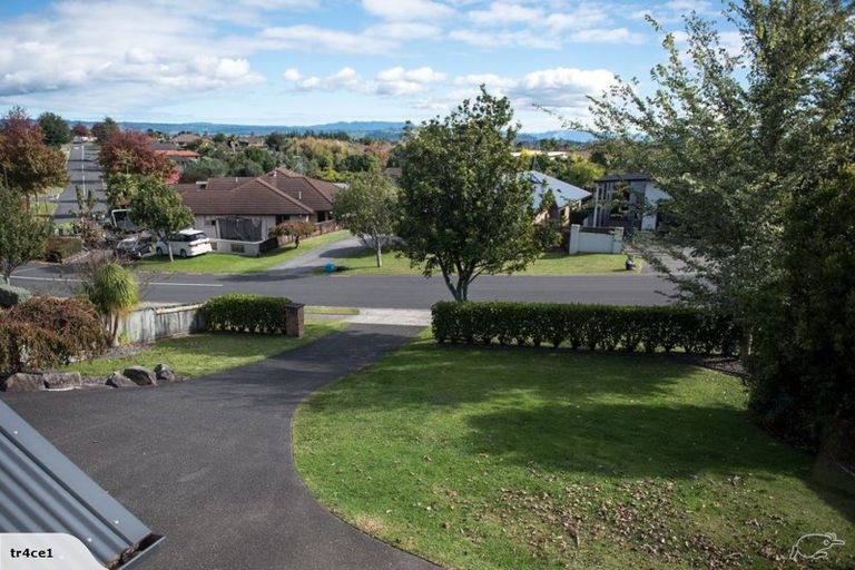 Photo of property in 6 Honeysuckle Lane, Ohauiti, Tauranga, 3112
