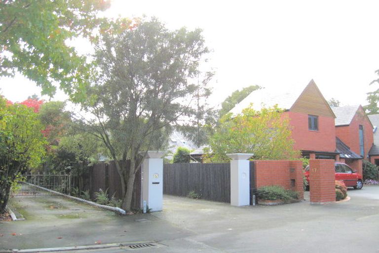 Photo of property in 15 Hanover Place, Ilam, Christchurch, 8041