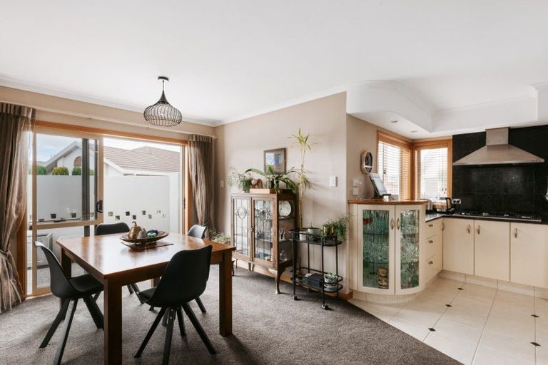 Photo of property in 6 Cayman Key, Papamoa Beach, Papamoa, 3118