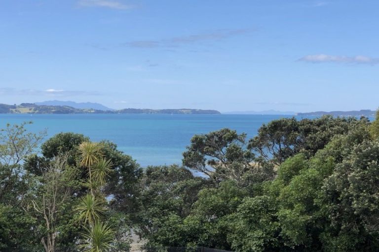 Photo of property in 17 Rangimaarie Crescent, Snells Beach, 0920