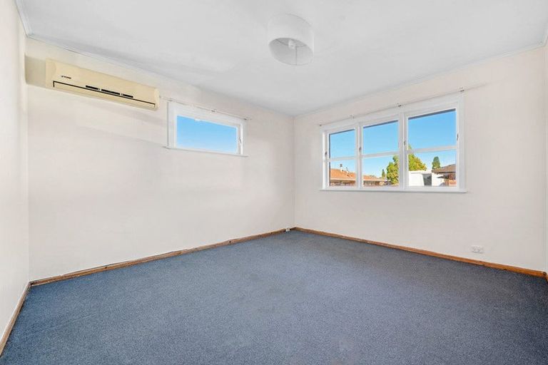 Photo of property in 2/11 Don Street, Papakura, 2110