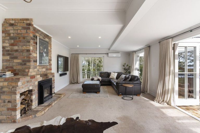 Photo of property in 136 Attwood Road, Paremoremo, Auckland, 0632