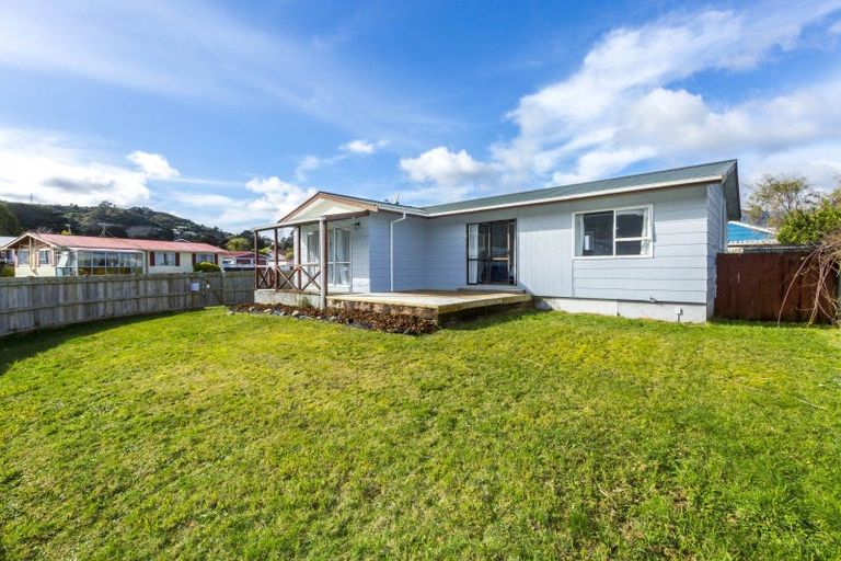 Photo of property in 1 Wyoming Grove, Totara Park, Upper Hutt, 5018