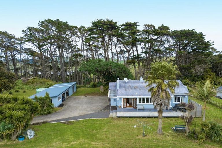 Photo of property in 1431 Awhitu Road, Pollok, Waiuku, 2684
