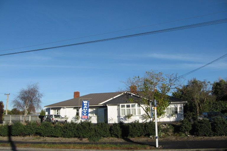 Photo of property in 320 Keyes Road, New Brighton, Christchurch, 8083