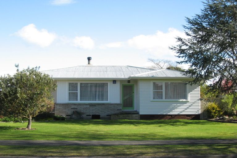 Photo of property in 8 Henley Crescent, Pirimai, Napier, 4112