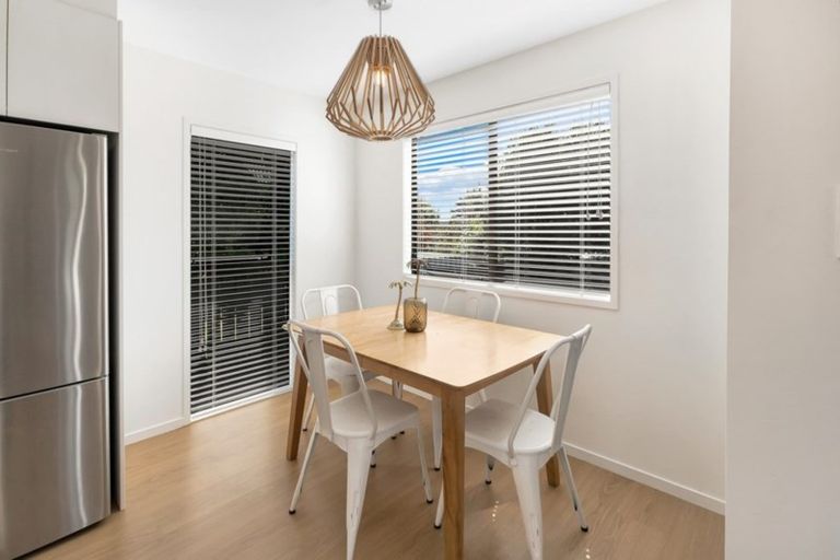 Photo of property in 35b Formby Avenue, Point Chevalier, Auckland, 1022