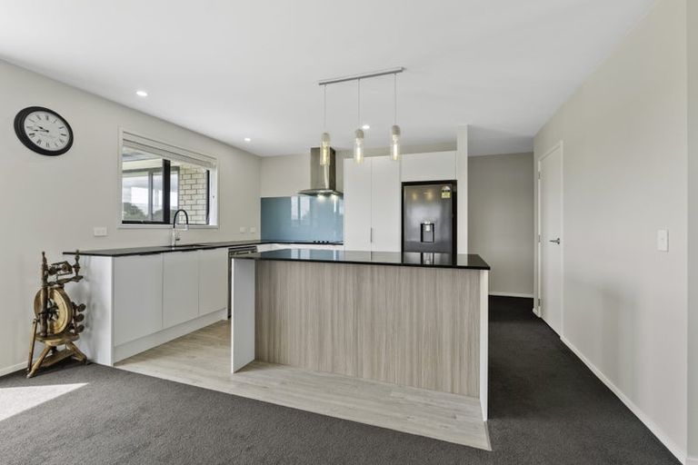 Photo of property in 34 County Drive, Hawera, 4610