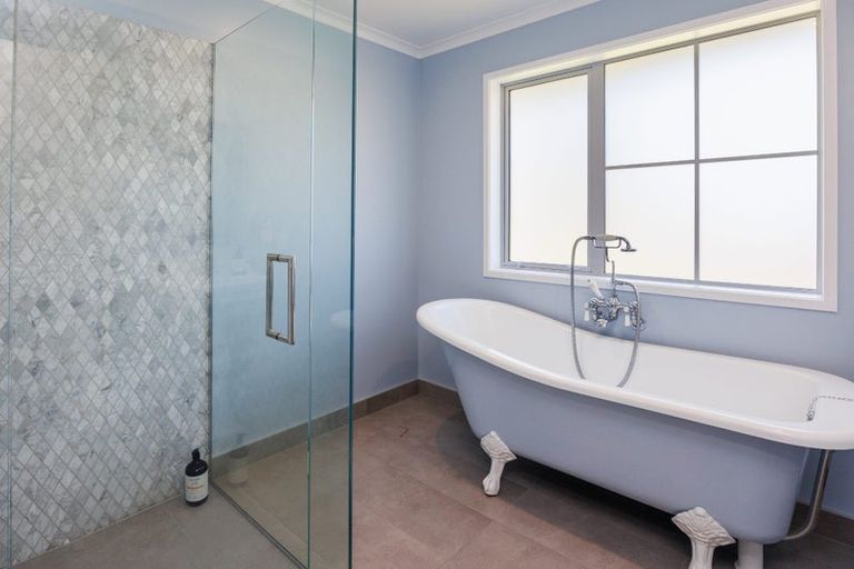 Photo of property in 11 Clare Court, Maewa, Feilding, 4777