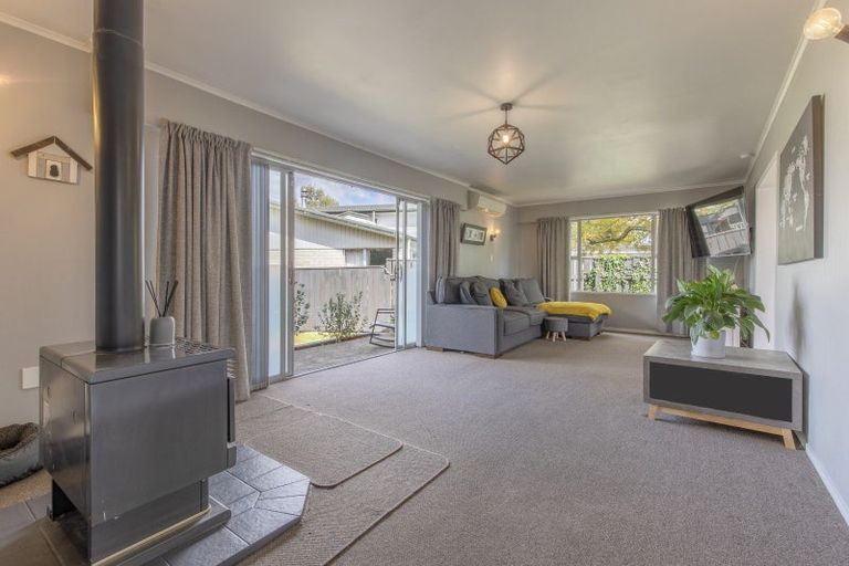 Photo of property in 2 Mclean Terrace, Waipukurau, 4200