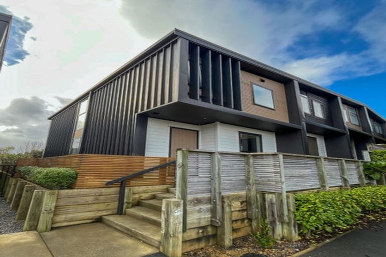 Photo of property in 8/38 Bankot Crescent, Ngaio, Wellington, 6035