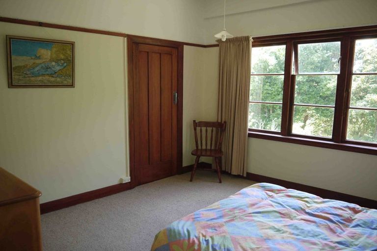 Photo of property in 1/1 San Sebastian Road, Kelburn, Wellington, 6012