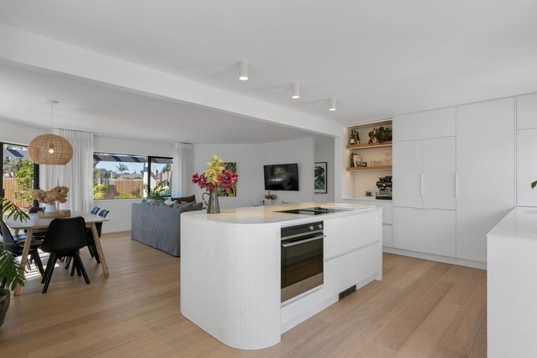 Photo of property in 596 Grenada Street, Papamoa Beach, Papamoa, 3118