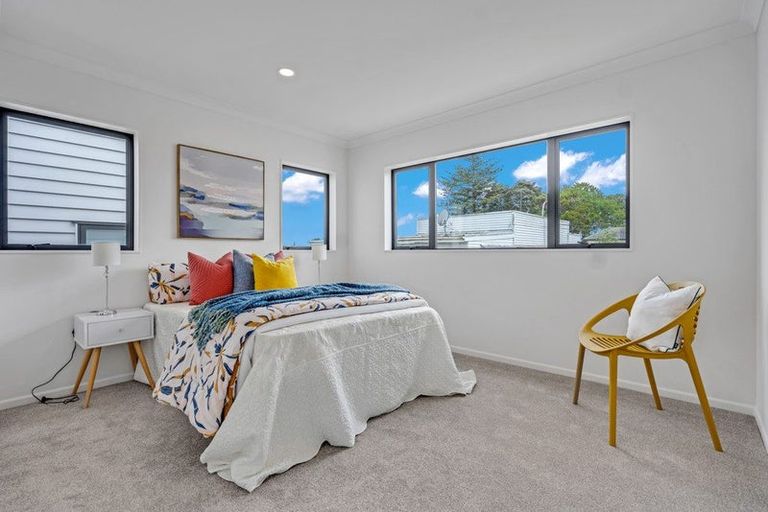 Photo of property in 61a Hillcrest Road, Papatoetoe, Auckland, 2025