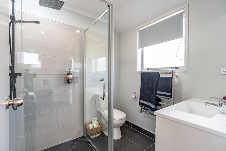 Photo of property in 26 Northcoast Place, Mangawhai Heads, Mangawhai, 0505