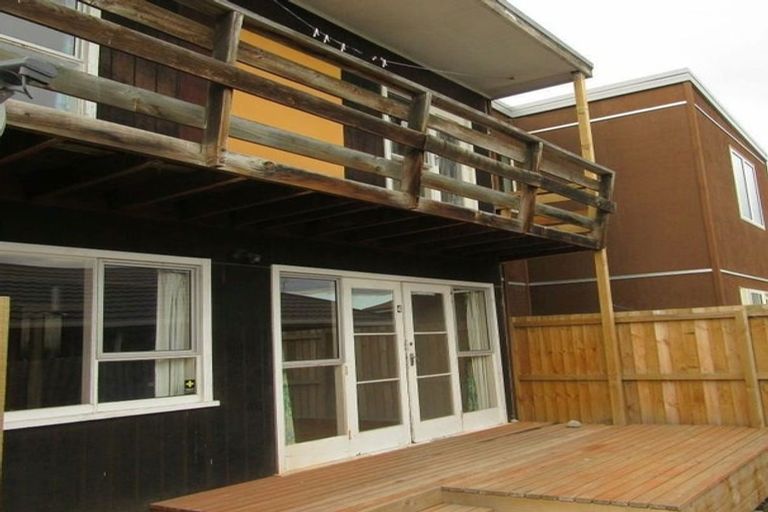 Photo of property in 4/49 Picton Avenue, Riccarton, Christchurch, 8011