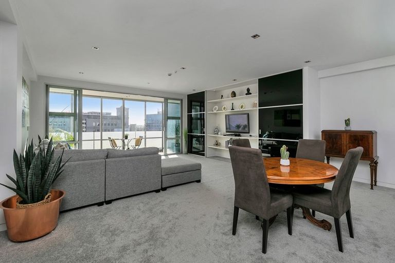 Photo of property in The Galleries, 2/23 Graham Street, Auckland Central, Auckland, 1010