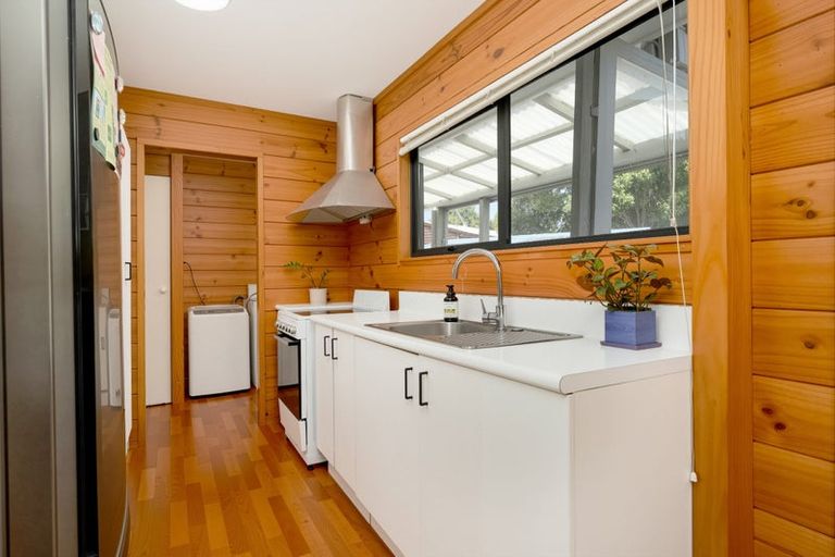 Photo of property in 5/7 Duncan Avenue, Te Atatu South, Auckland, 0610