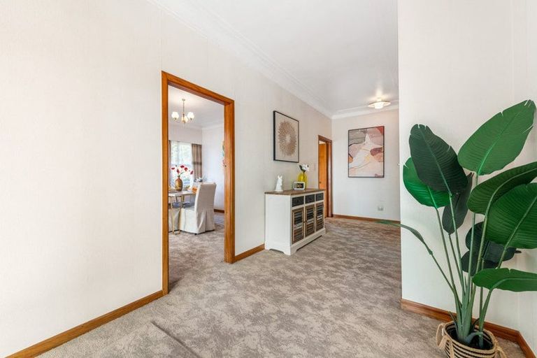Photo of property in 69 Willerton Avenue, New Lynn, Auckland, 0600