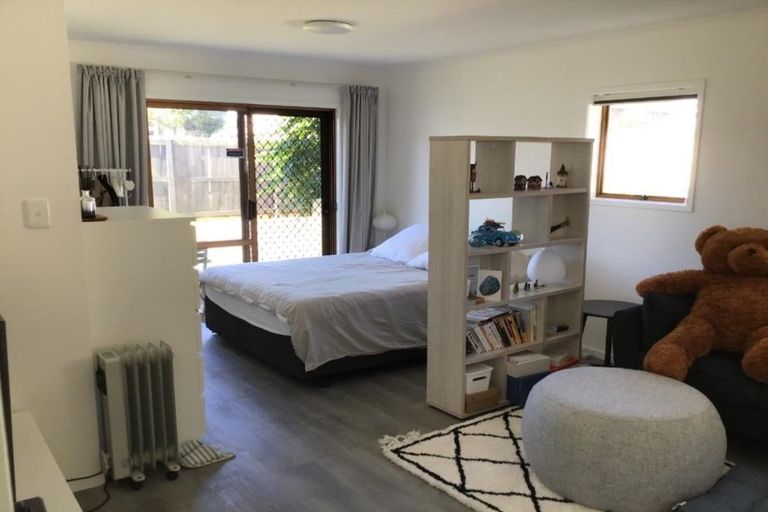 Photo of property in 2/324 Great South Road, Opaheke, Papakura, 2113