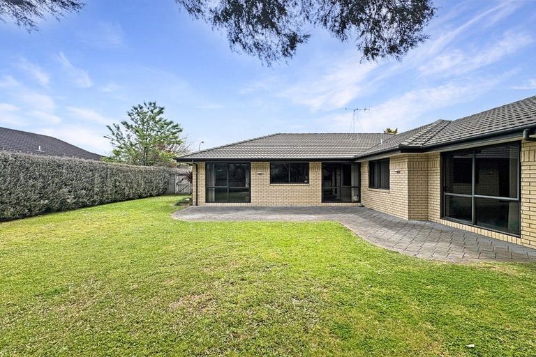 Photo of property in 18 Malbec Place, Rototuna, Hamilton, 3210