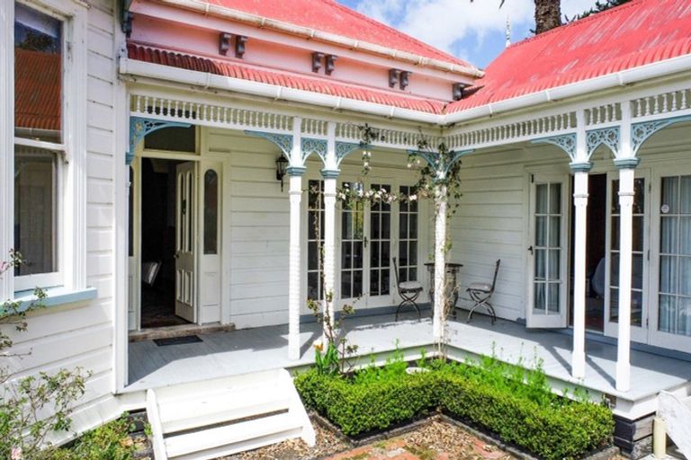 Photo of property in 900 Port Albert Road, Wellsford, 0973