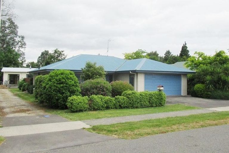 Photo of property in 52 Frederick Street, Carterton, 5713