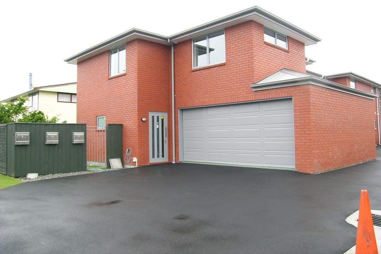 Photo of property in 514 Barbadoes Street, Edgeware, Christchurch, 8013