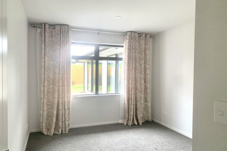 Photo of property in 12 Piper Street, Halswell, Christchurch, 8025