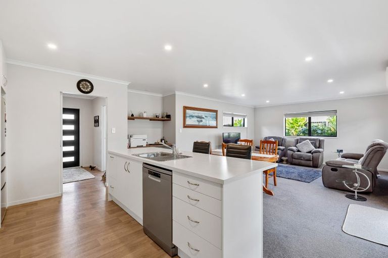 Photo of property in 39 Provisional Drive, Te Kamo, Whangarei, 0112