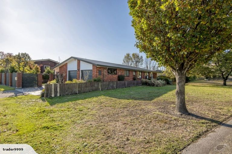Photo of property in 59 Yellowstone Crescent, Burwood, Christchurch, 8083