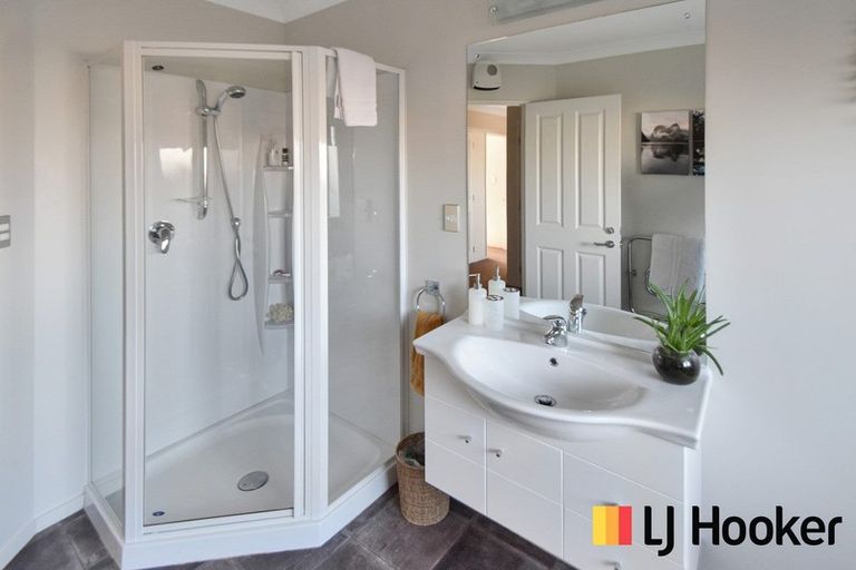 Photo of property in 4 Greenfield Place, Twizel, 7901