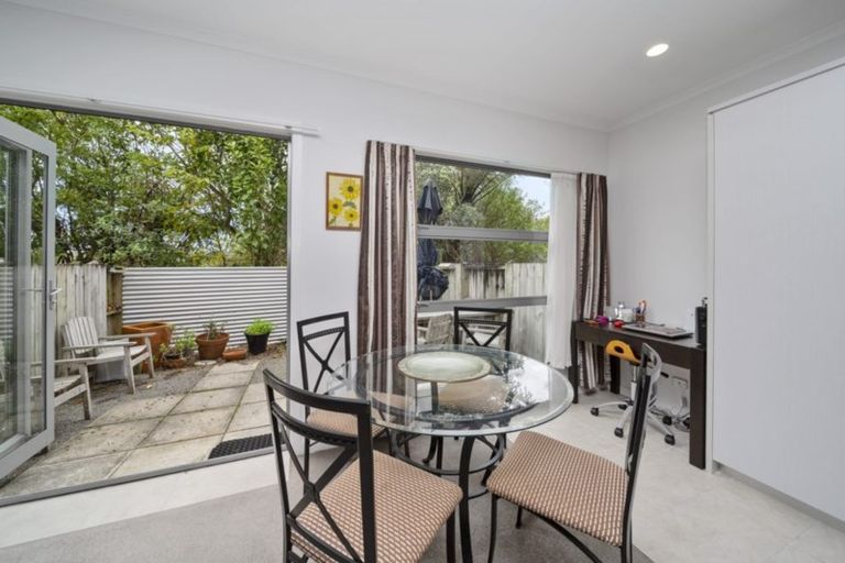 Photo of property in 9/38 Maratahu Street, Westown, New Plymouth, 4310