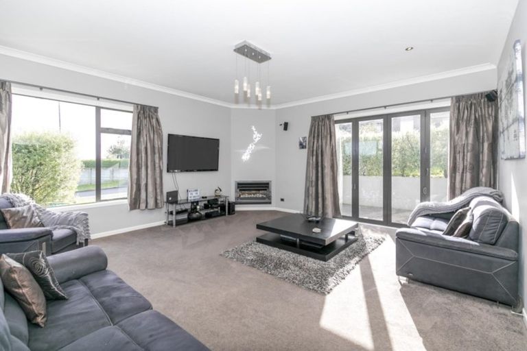 Photo of property in 10 The Dales, Dinsdale, Hamilton, 3204