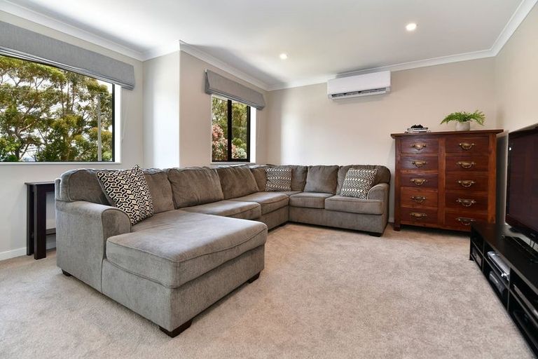 Photo of property in 1191 Whangaparaoa Road, Gulf Harbour, Whangaparaoa, 0930