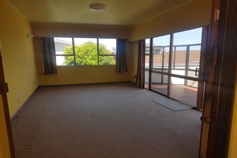 Photo of property in 3 Norwich Avenue, Spotswood, New Plymouth, 4310