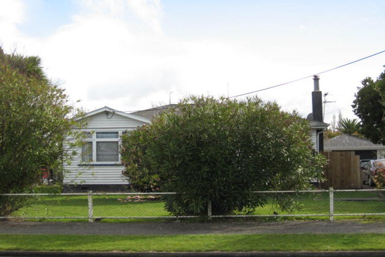 Photo of property in 64 Makoura Road, Masterton, 5810