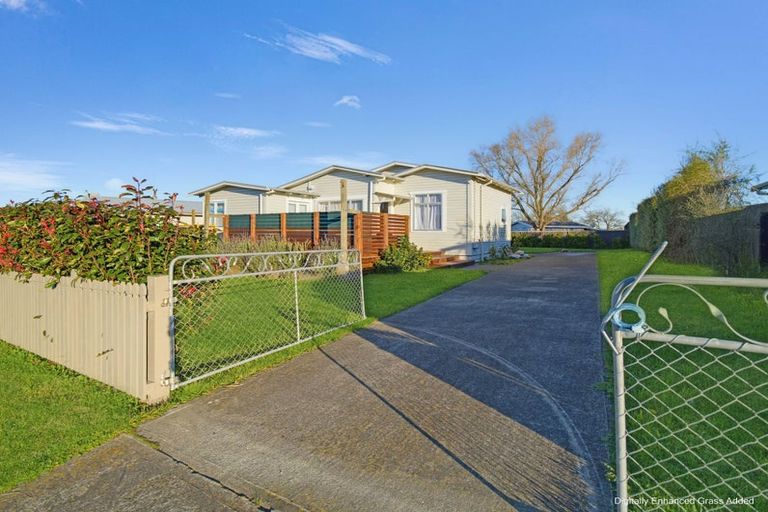 Photo of property in 23 Porritt Place, Waipukurau, 4200