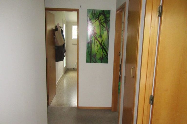 Photo of property in 12 Pitman Place, Waimate, 7924