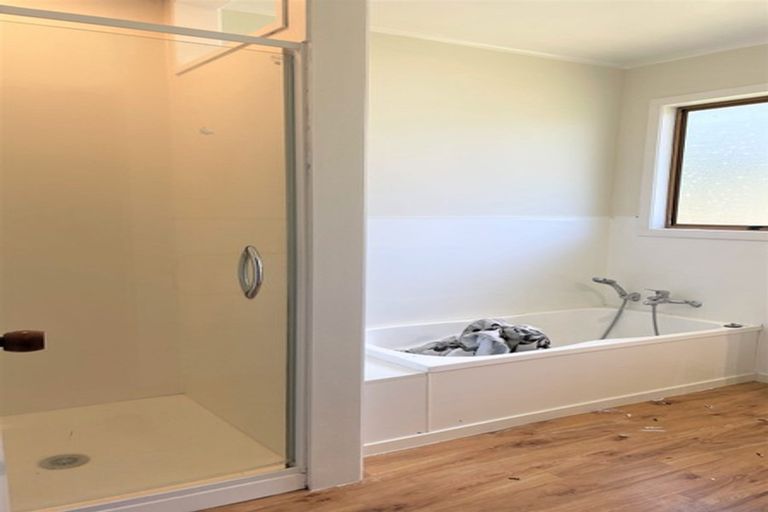 Photo of property in 41 Victoria Avenue, Waiuku, 2123