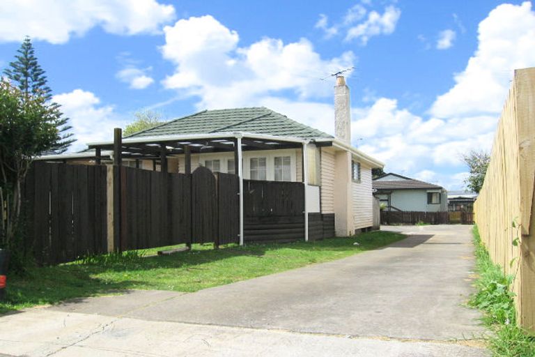 Photo of property in 278 Puhinui Road, Papatoetoe, Auckland, 2025