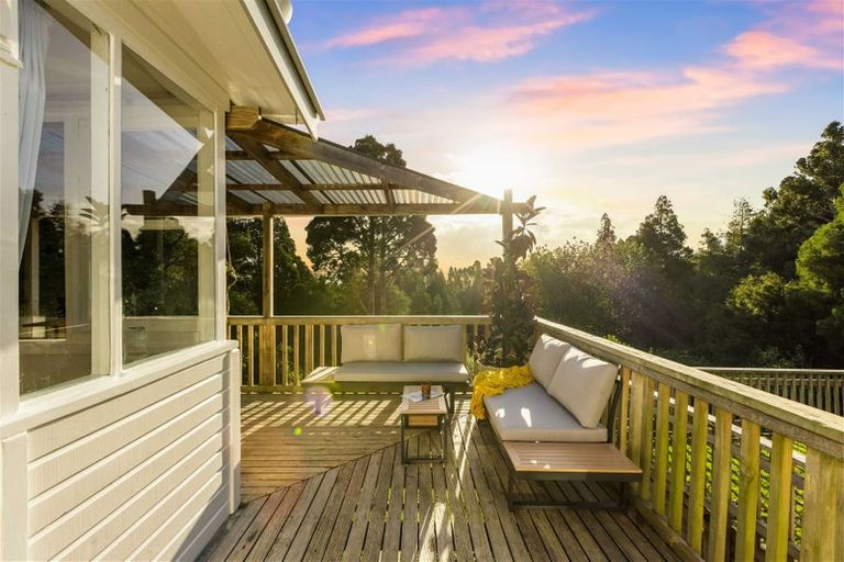 Photo of property in 105 Bodhisattva Road, Waitoki, Silverdale, 0994