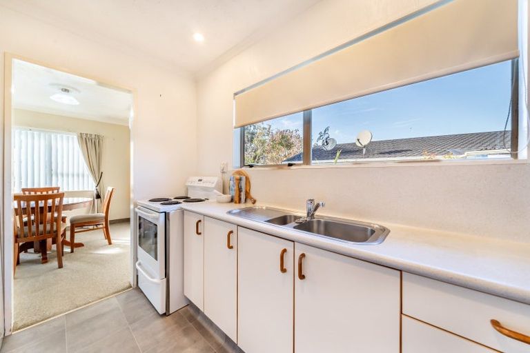 Photo of property in 33 Shanly Street, Brown Owl, Upper Hutt, 5018