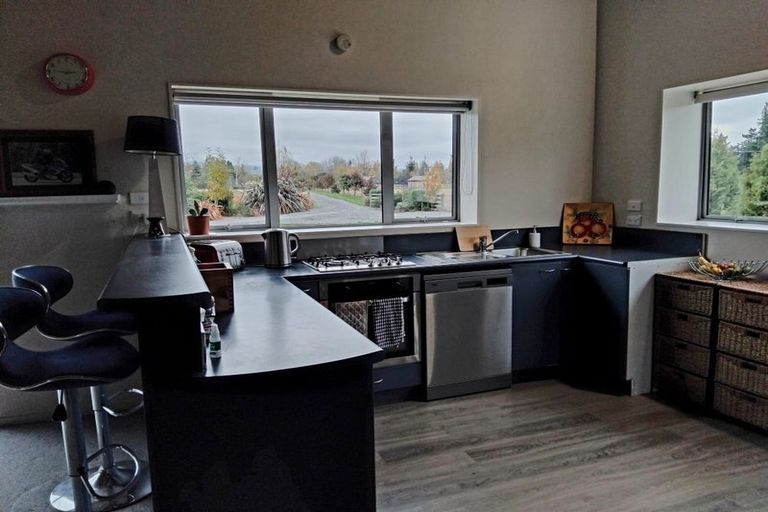 Photo of property in 17 Siegerts Road, Kimbell, Fairlie, 7987